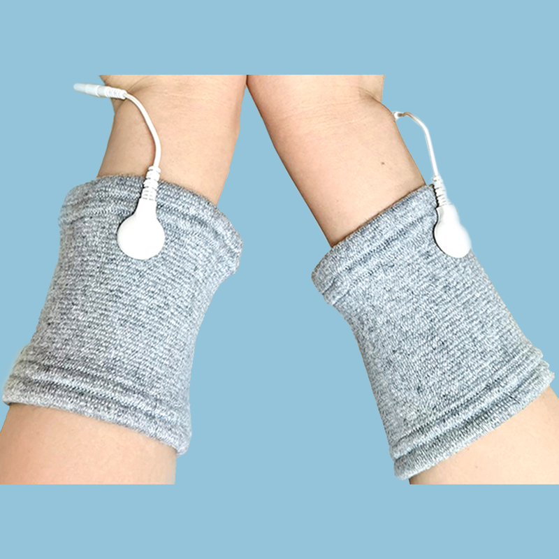 Conductive wrist garment(One-piece weaving)