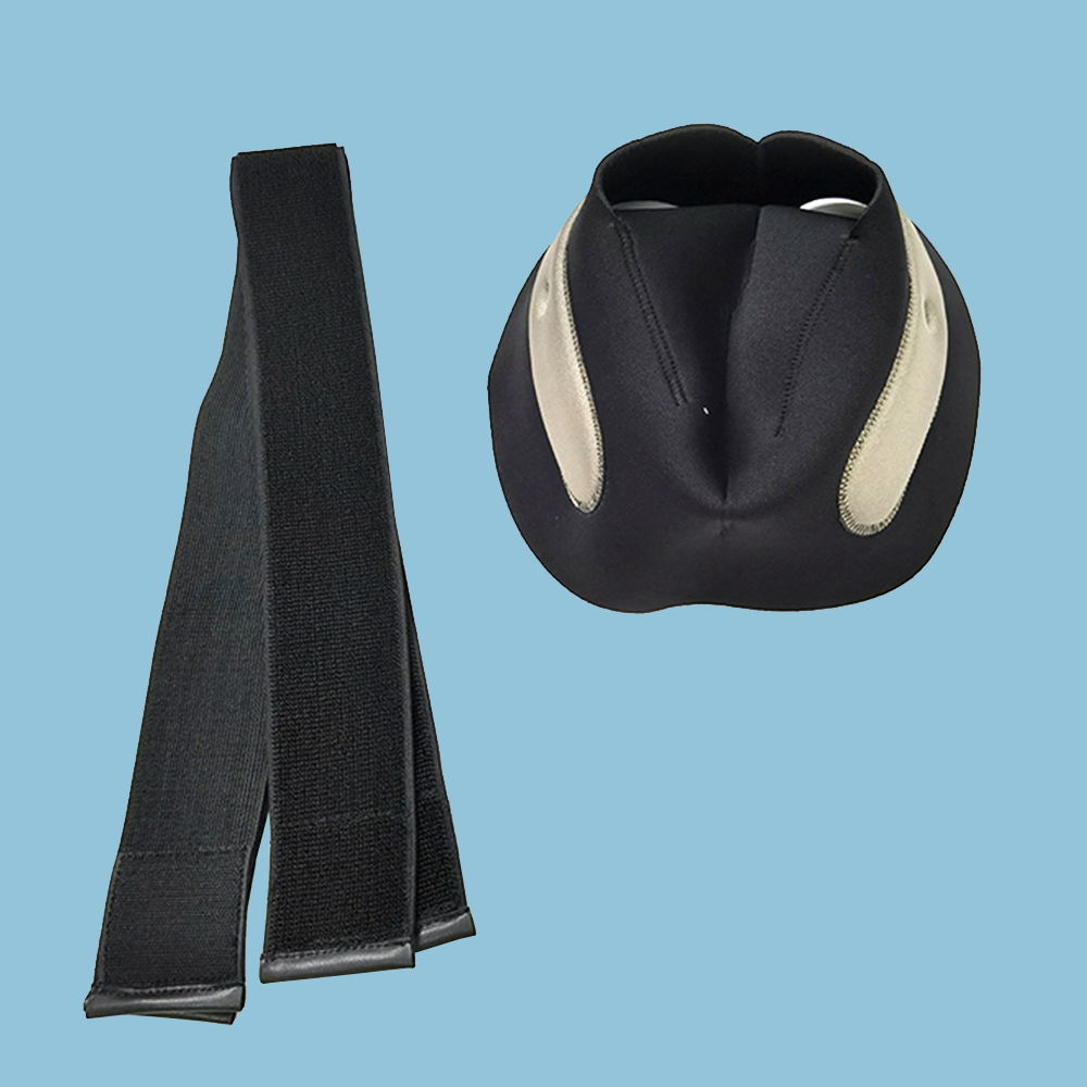 Conductive shoulder garments
